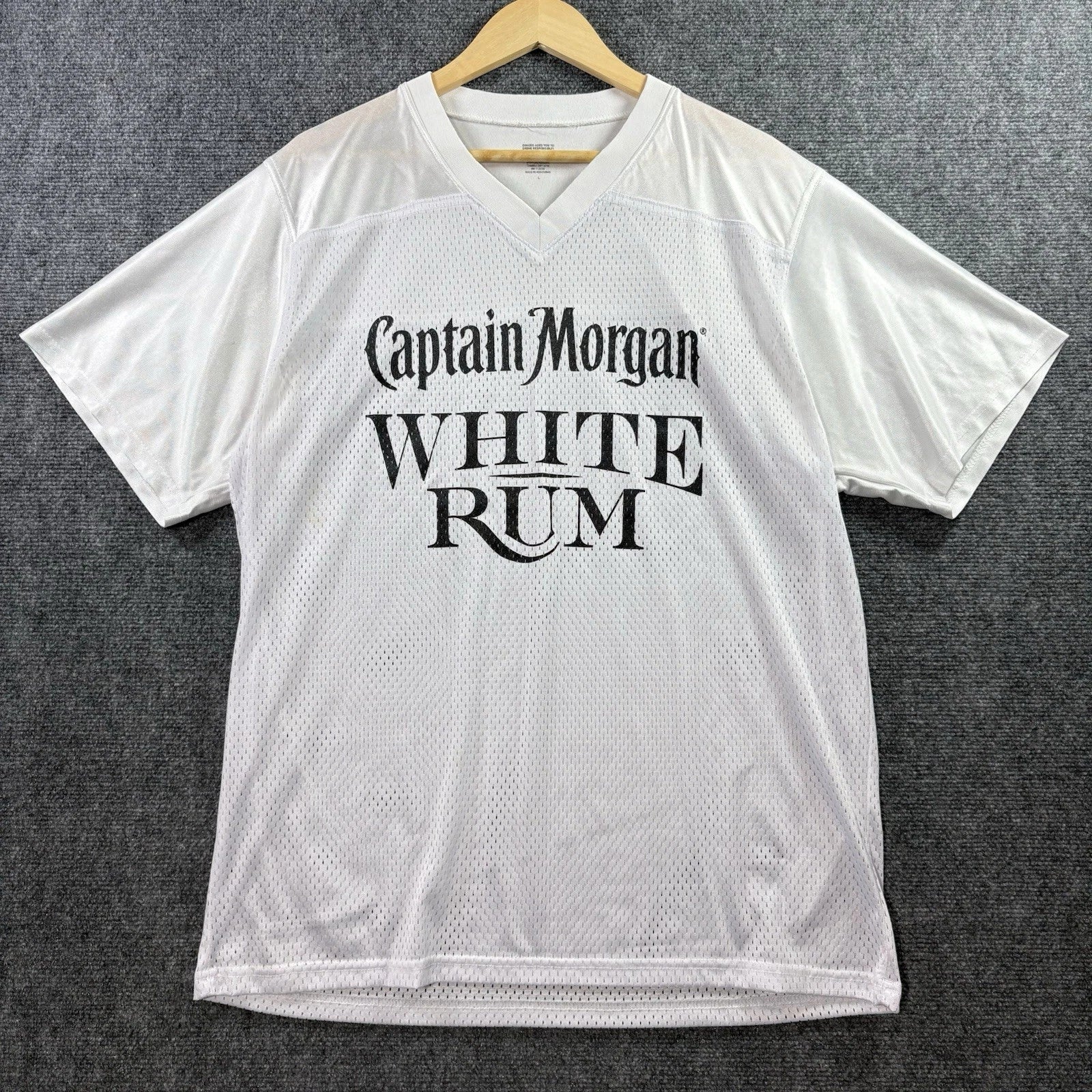 VTG Captain Morgan White Rum Promo Football Jersey Mens L White Dazzle Mesh RARE