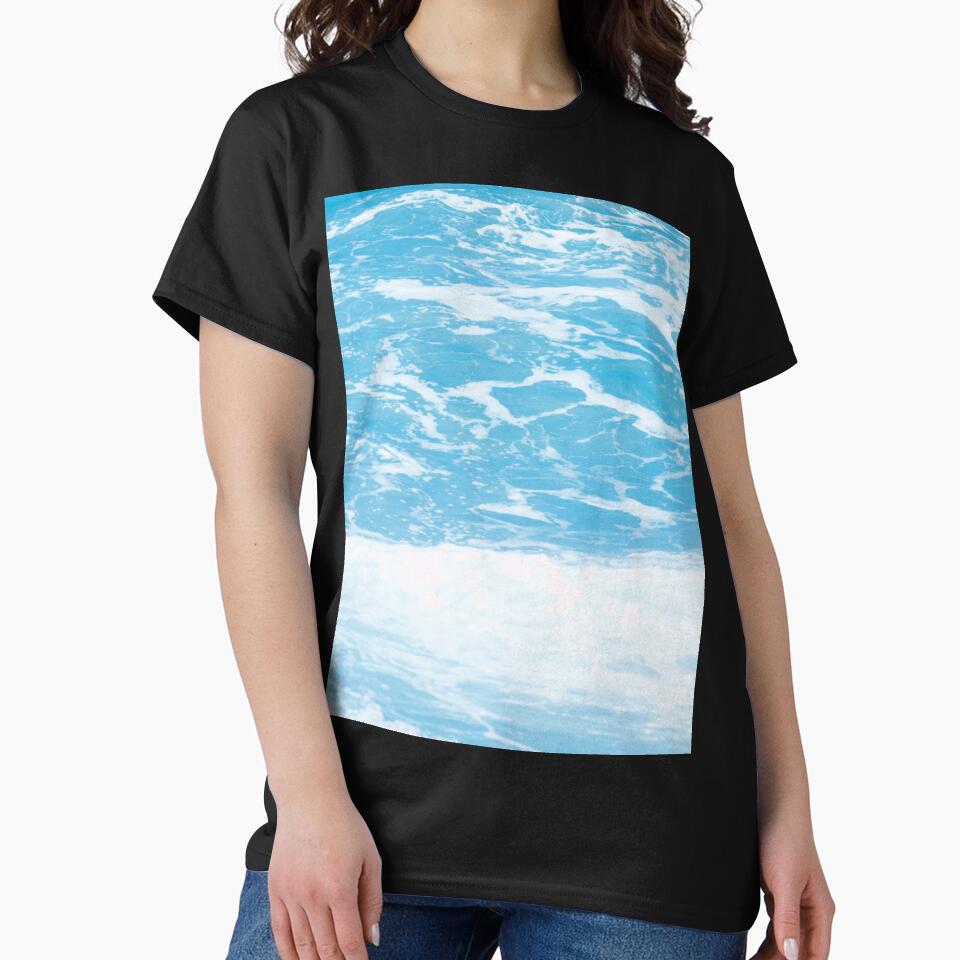 Pretty Ocean Waves by stuff-n-stuff