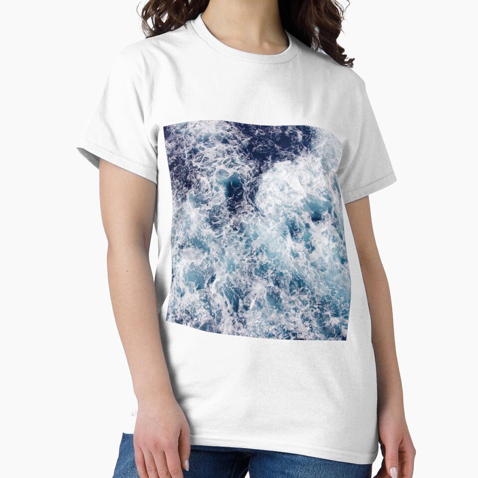 Ocean by Assan Den