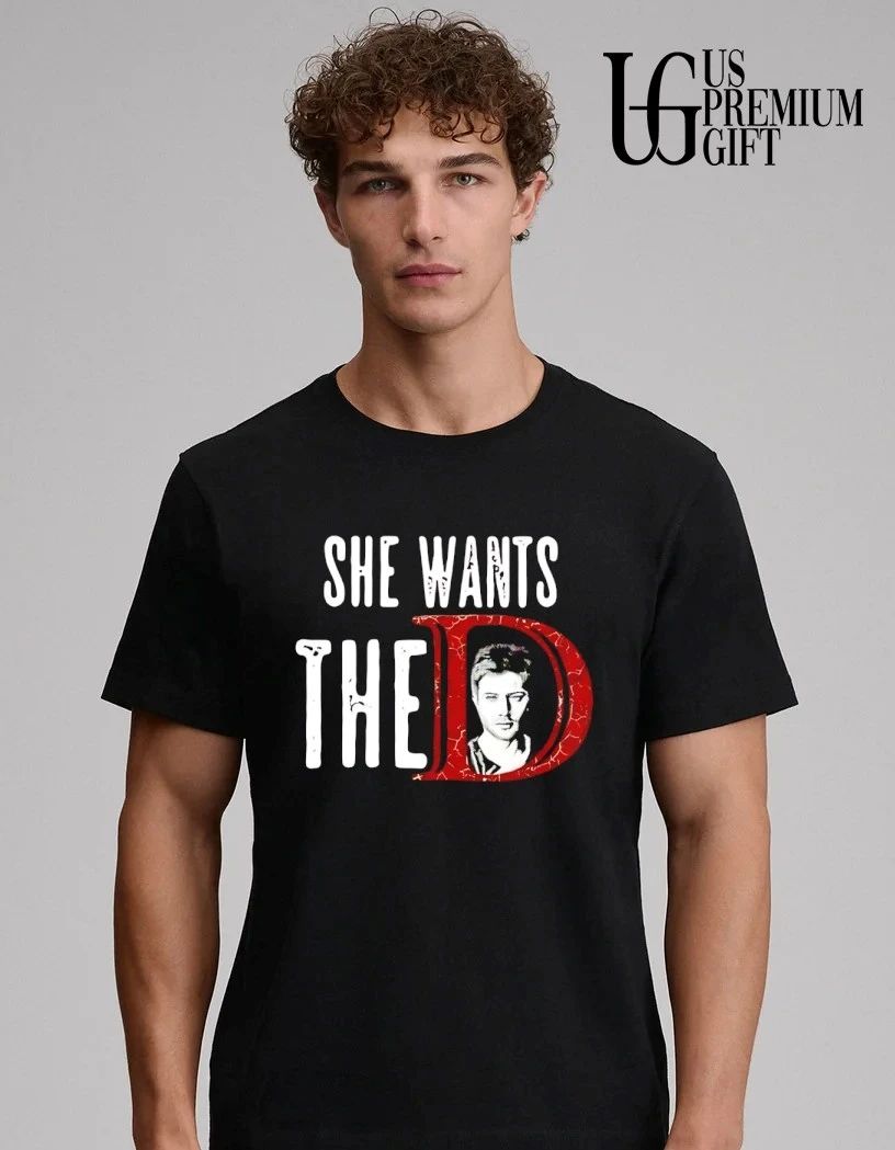 She Wants Thed shirt