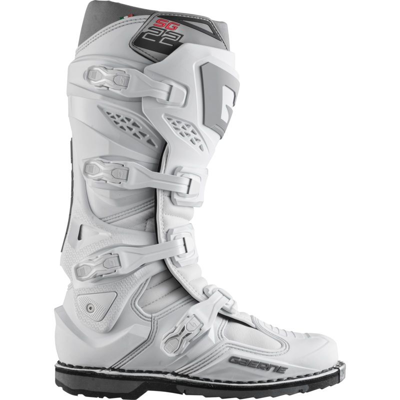 Sg 22 Boots White Sz 13