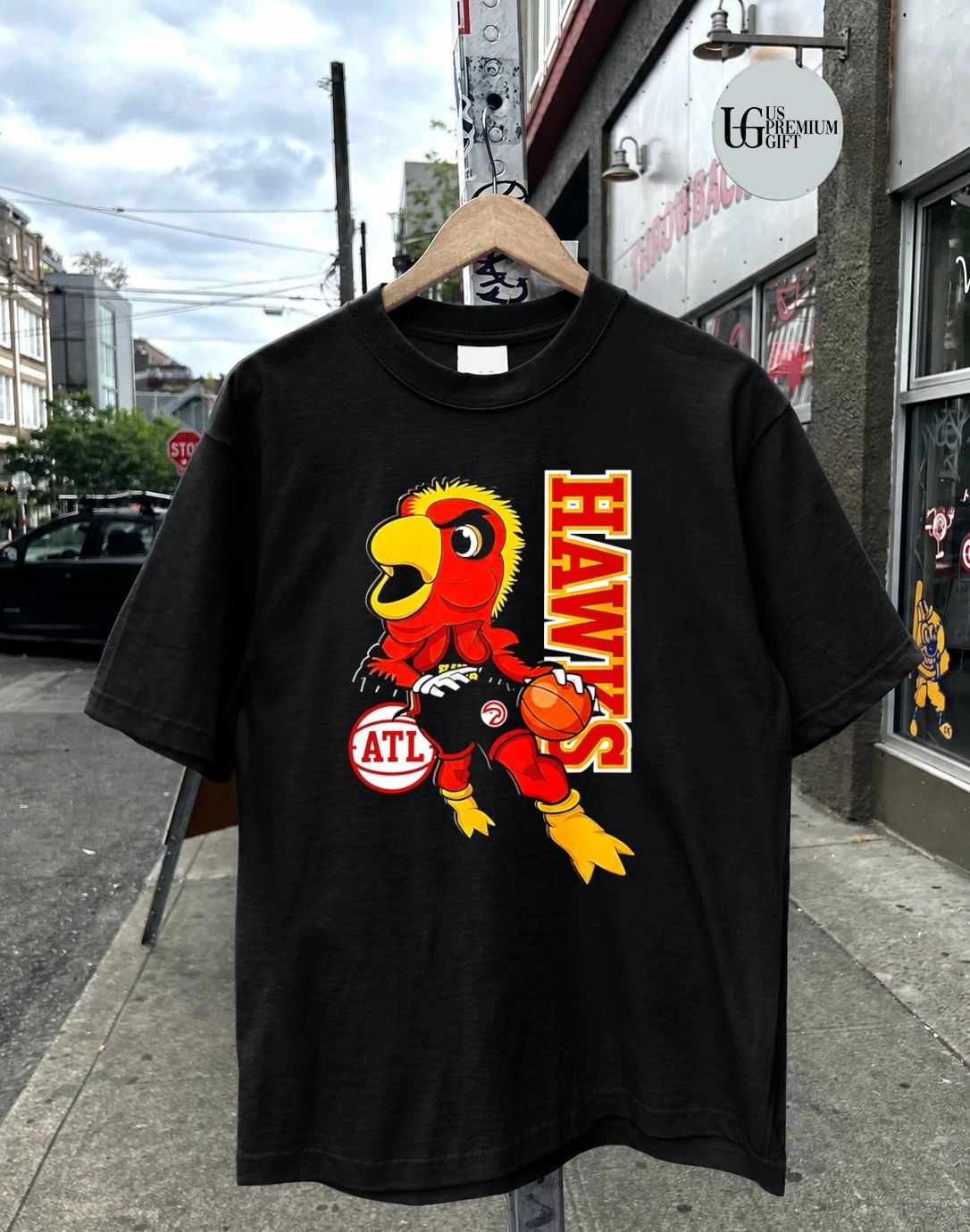 Harry the Hawk Atlanta Hawks Bird shirt