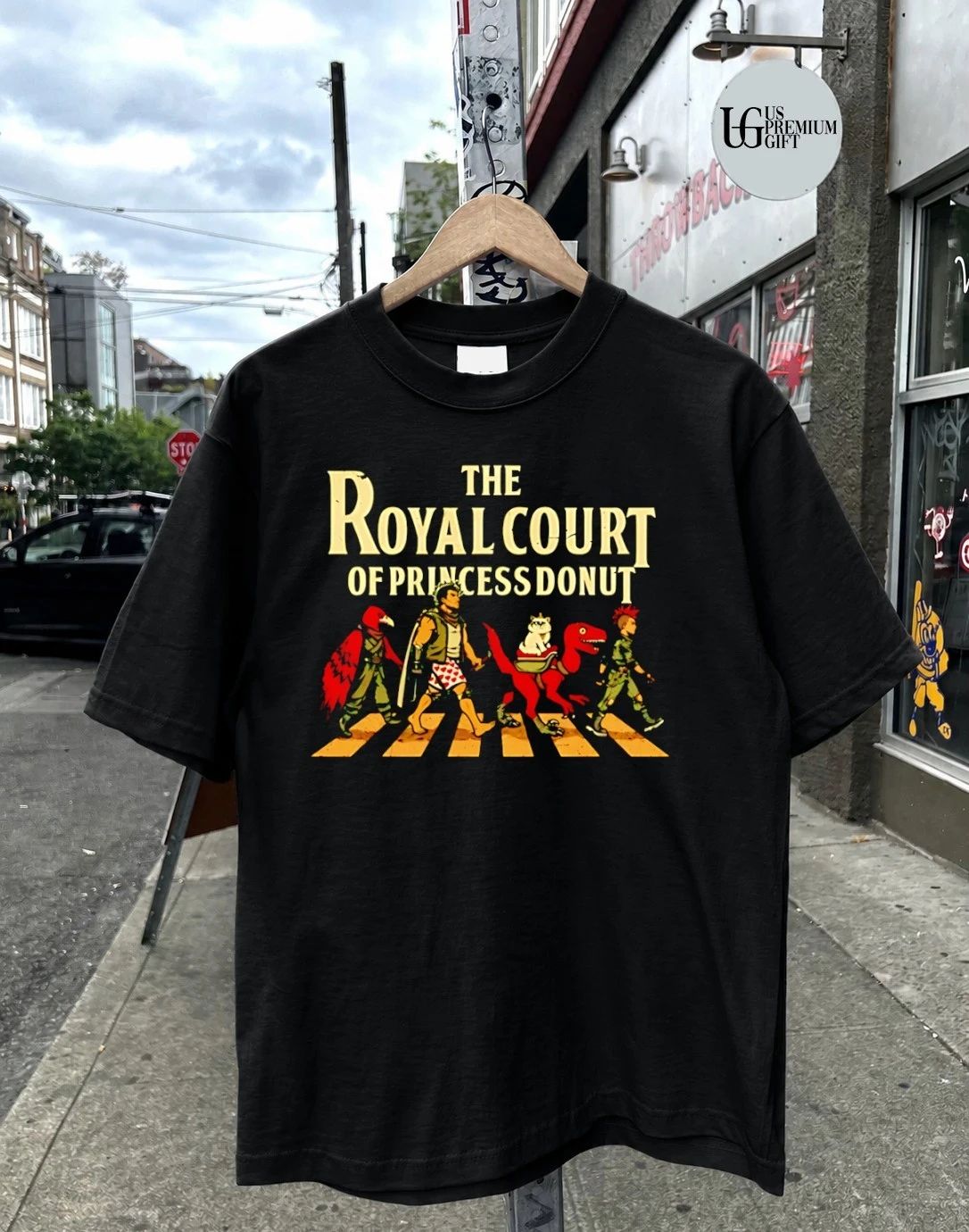 The Royal Court of Princess Donut Dungeon Crawler Carl abbey road shirt