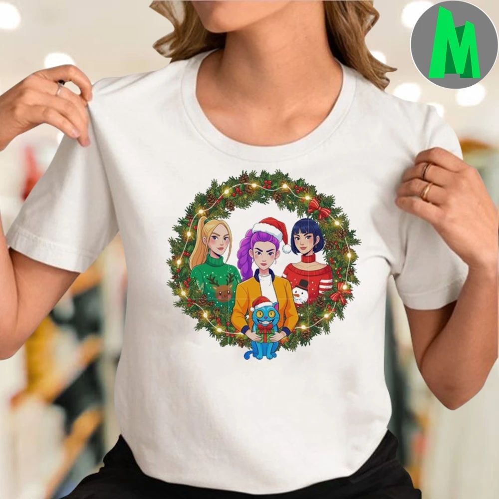 Christmas wreath huntrix members christmas decor Shirt