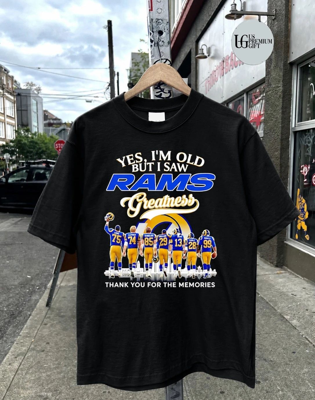 Yes I’m old but I saw LA Rams Greatness Legends Skyline signatures shirt