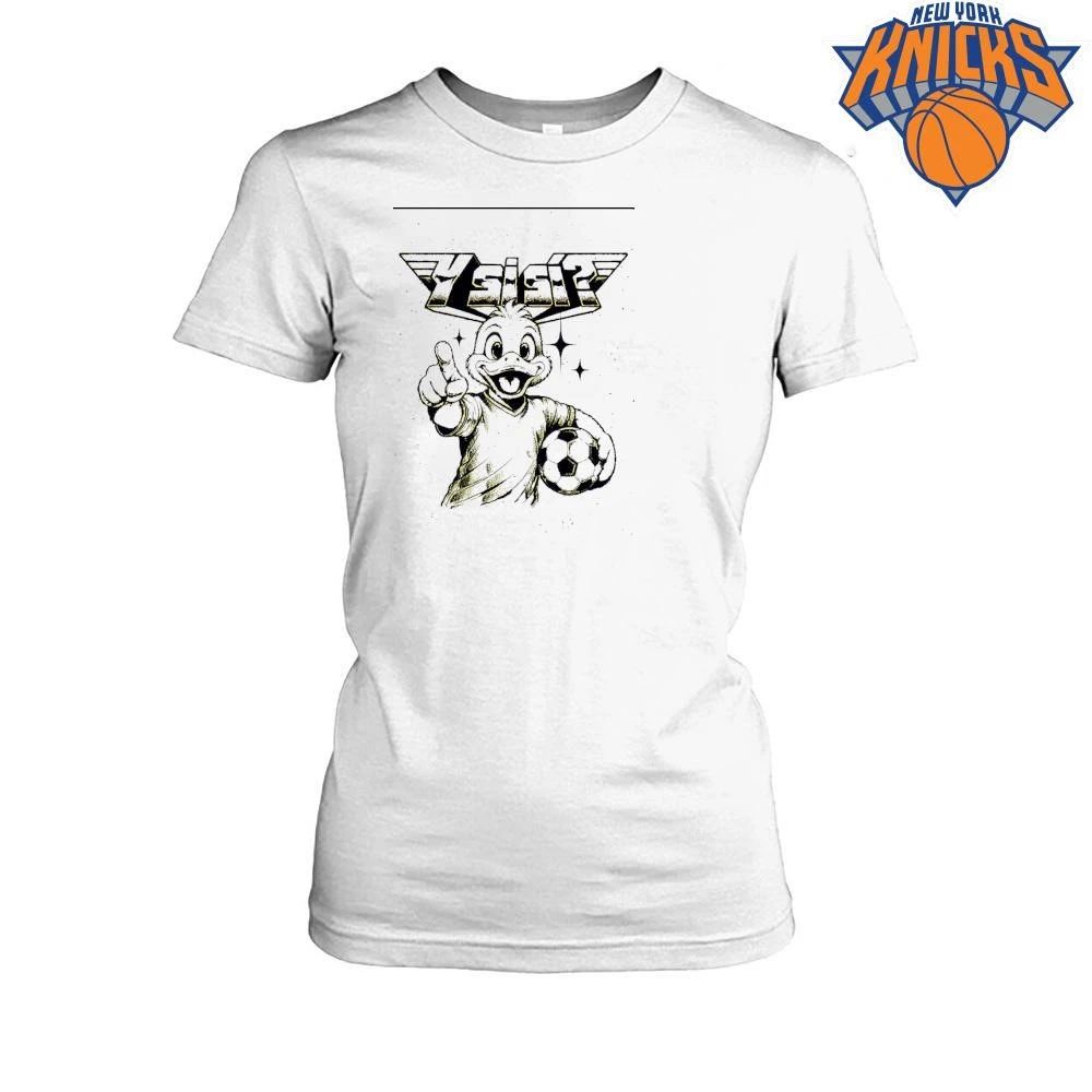 Y Sisi Donald Duck Soccer Football Vintage Retro Cartoon Shirt