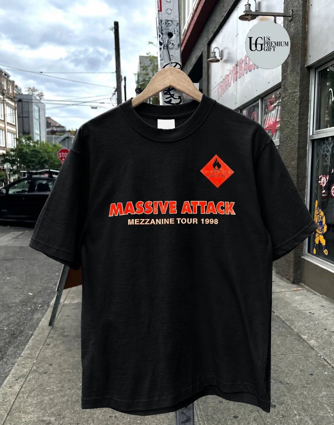 Massive Attack Mezzanine Tour 1998 shirt