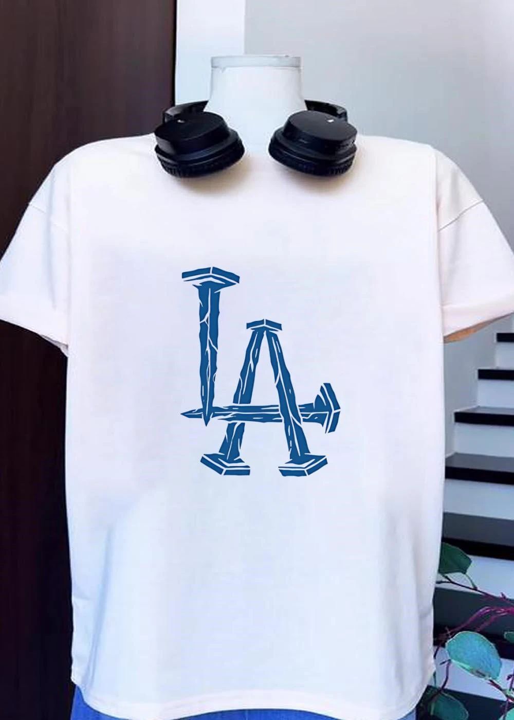 Nail Art Los Angeles Dodgers shirt