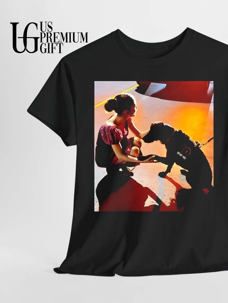 Ariana Grande Slip Fan graphic shirt