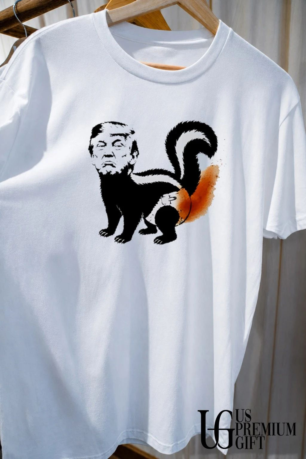 Donald Trump skunk caricature shirt