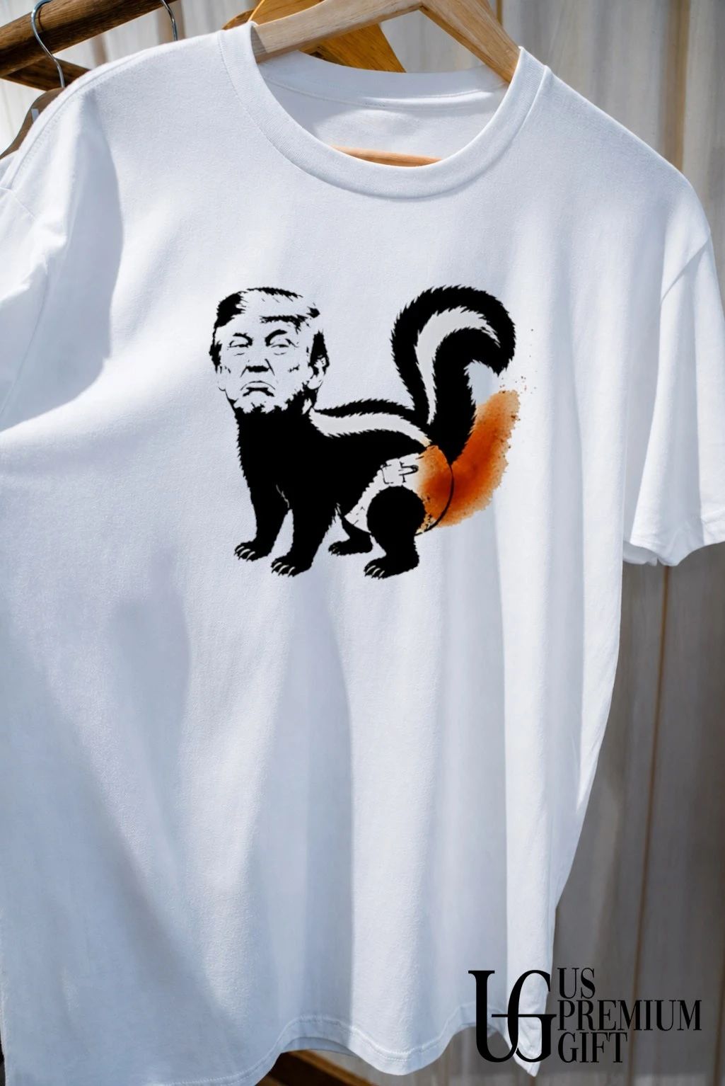 Donald Trump skunk caricature shirt